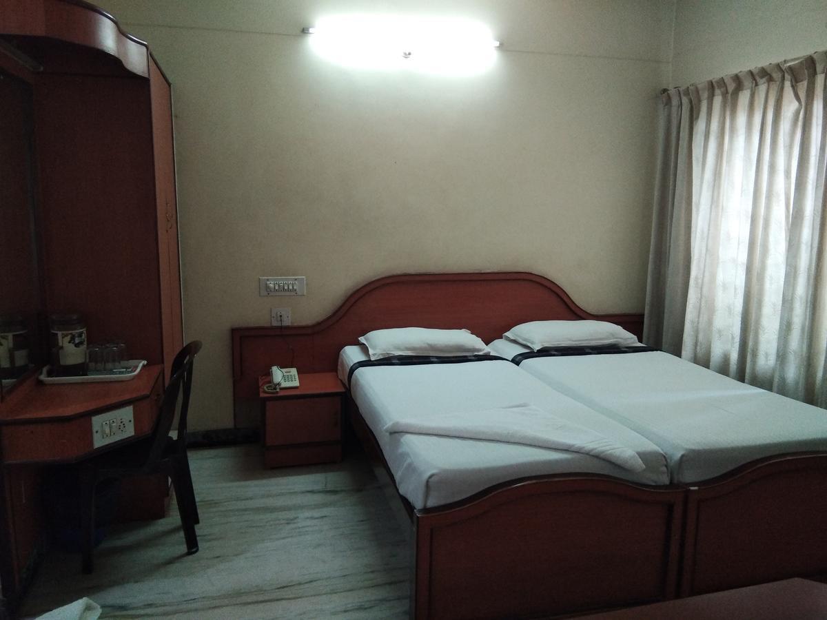 迈索尔 Kl Residency酒店 外观 照片
